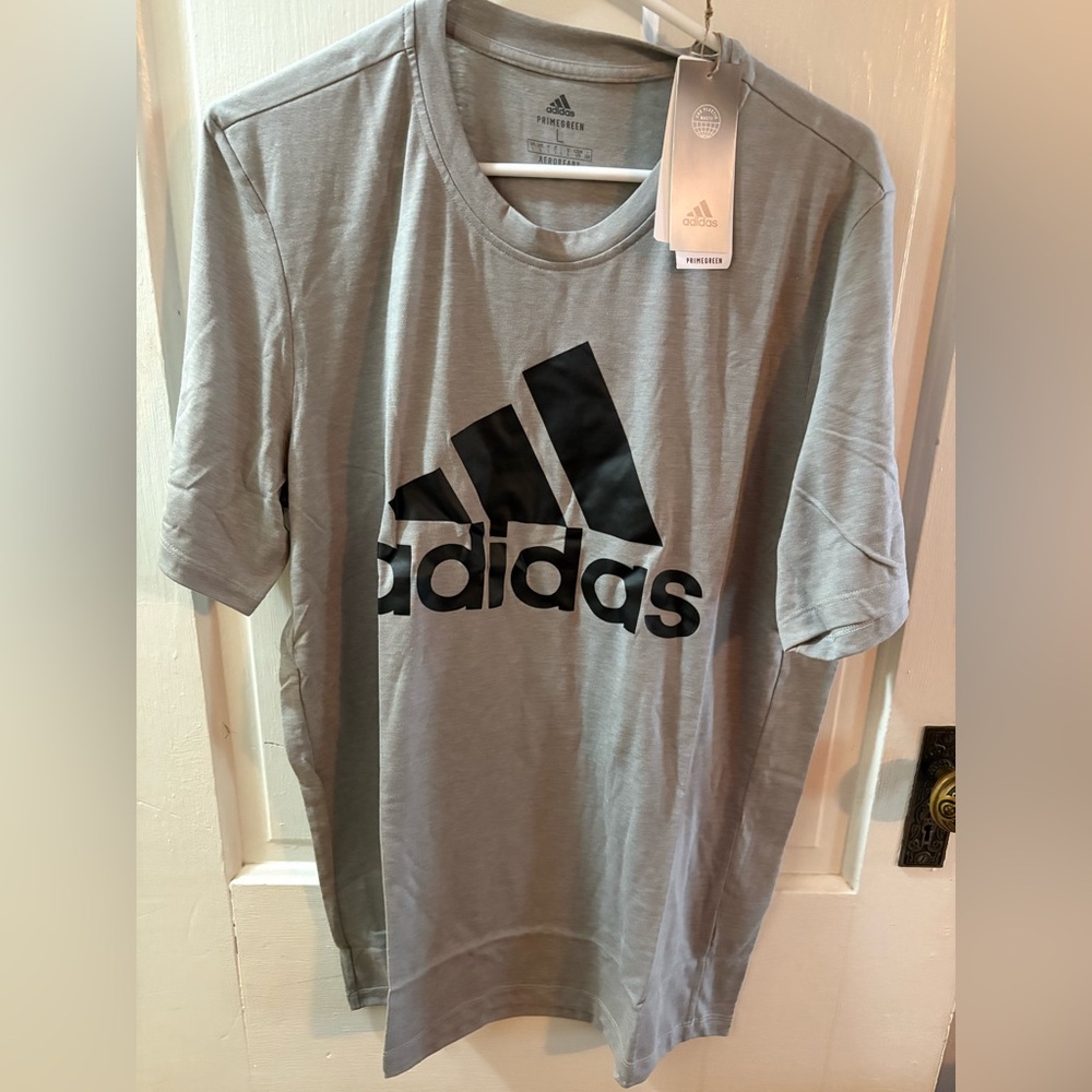 NWT adidas men’s gray shirt. Size Large